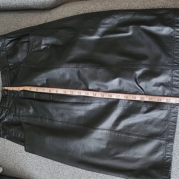 Calliope Vintage Soft Supple Black Leather Skirt W Front Zipper And Snap - Picture 9 of 10